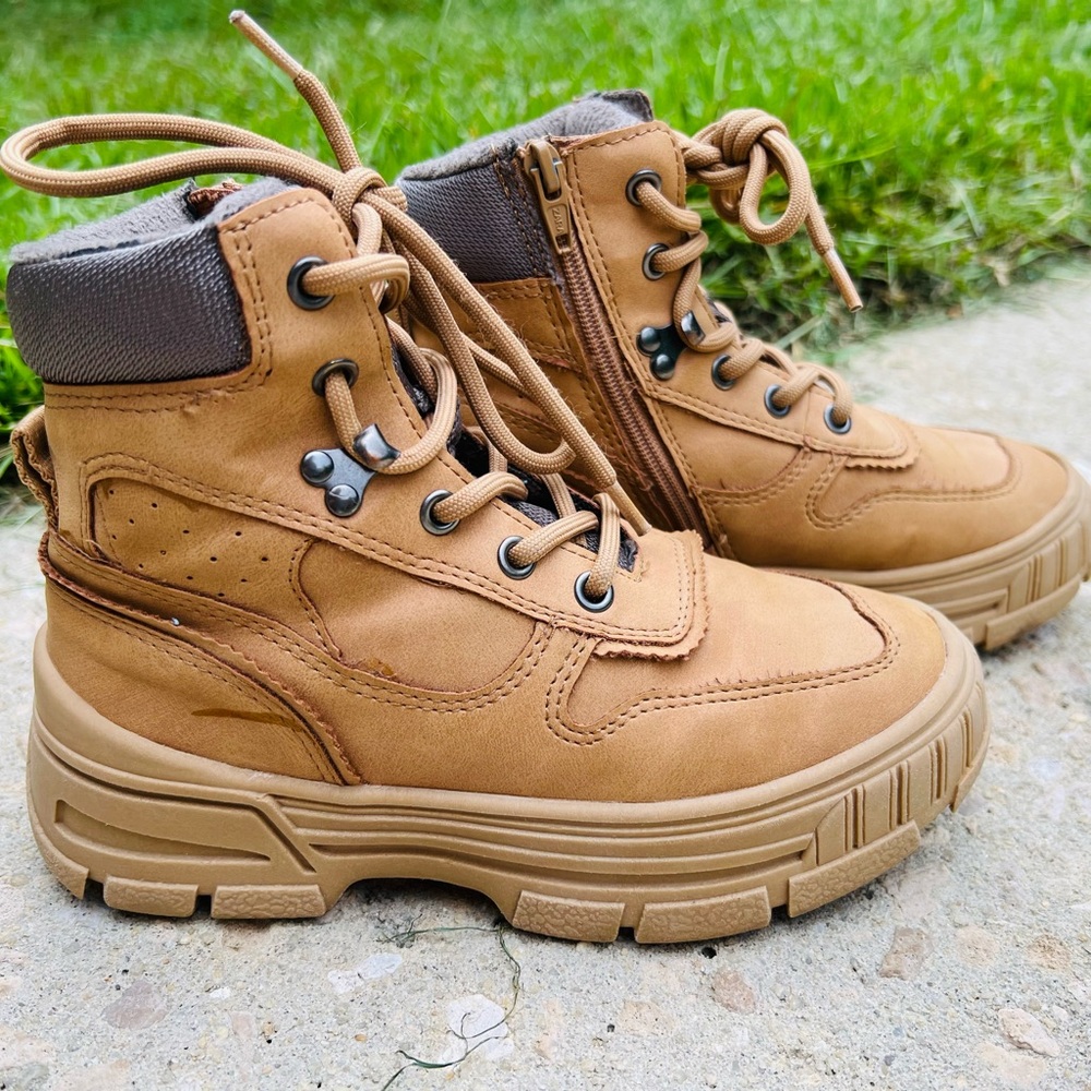 Zara boots boys size 12.5